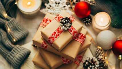 Che regalo ricevi per Natale? Suggerimenti per i regali di Capodanno per le donne del 2023