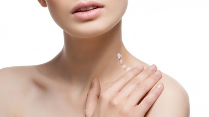 Quali sono i metodi più efficaci per rimuovere le rughe del collo? Massaggio rughe al collo