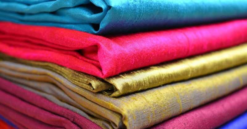 Come pulire il tessuto di seta? Trucchi per lavare i vestiti di seta