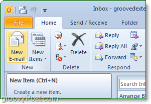 aprire Office Outlook 2010 e quindi fare clic sul nuovo pulsante e-mail dalla barra multifunzione di casa