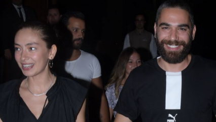 Kadir Doğulu e sua moglie Neslihan Atagül sono in vacanza!