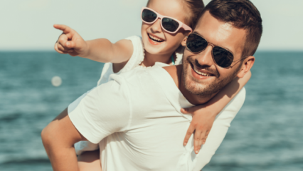 I modelli di occhiali da sole più alla moda per bambini