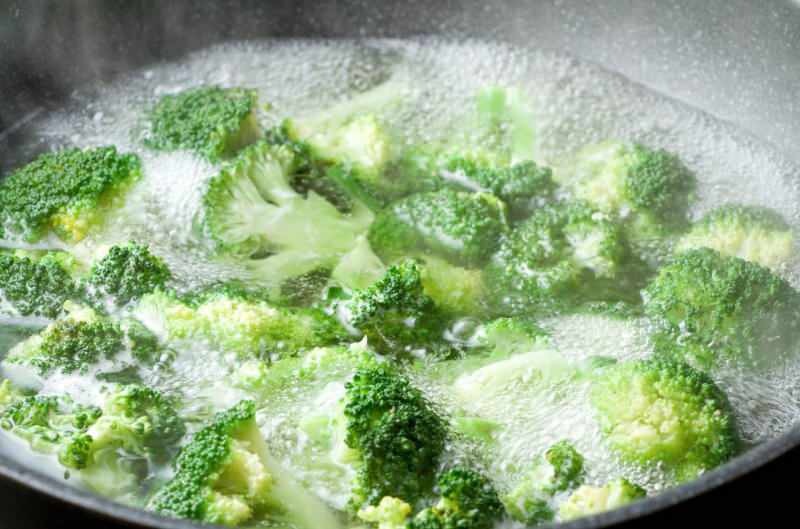 Come curare il succo di broccoli bolliti? Cura dei broccoli