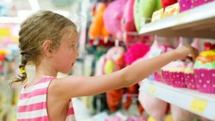 Quale dovrebbe essere la frequenza di acquisto di giocattoli per bambini?