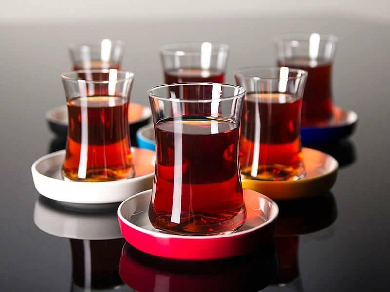 Quali sono gli alimenti che non dovrebbero essere consumati nel sahur? Bere tè sul sahur ha sete?