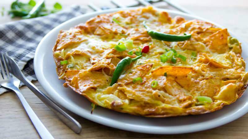 Come preparare la frittata più semplice? Suggerimenti per preparare omelette al formaggio