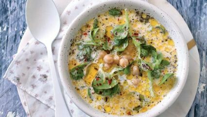 Come fare la zuppa di portulaca con lo yogurt freddo?