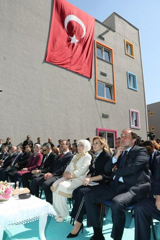 First Lady Erdoğan: Negli ultimi 17 anni sono state impiegate quasi 55 mila persone disabili