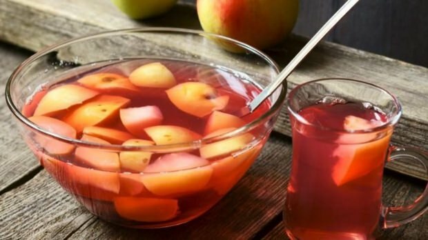 Ricetta deliziosa composta di mele nella calura estiva! Come preparare la composta di mele?