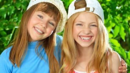 Modelli di cappello estivo per ragazze e ragazzi