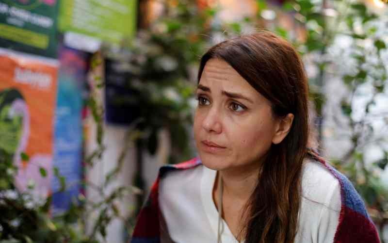 La famosa attrice Deniz Uğur allevia il dolore del marito defunto con i suoi figli!