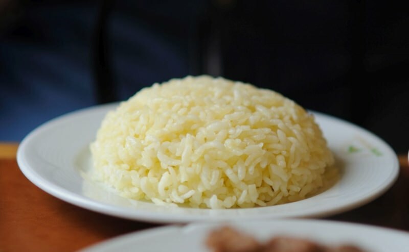 Come cucinare il riso con il metodo a chiglia? Tecnica di arrosto, salma, riso bollito