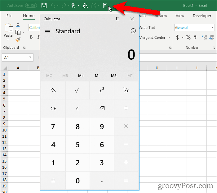 Il calcolatore di Windows sulla barra degli strumenti Accesso rapido in Excel