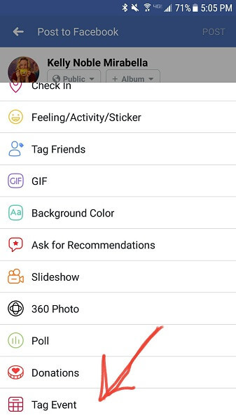 Facebook aggiunge l'opzione per taggare un evento negli aggiornamenti di stato sui dispositivi mobili.