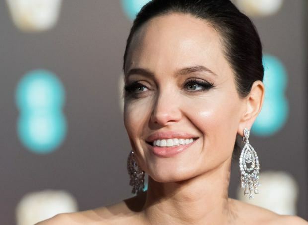 Post di Angelina Jolie