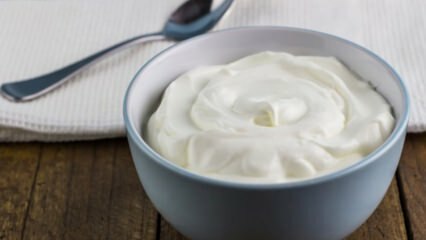 Cosa si dovrebbe fare in modo che lo yogurt non venga annaffiato?
