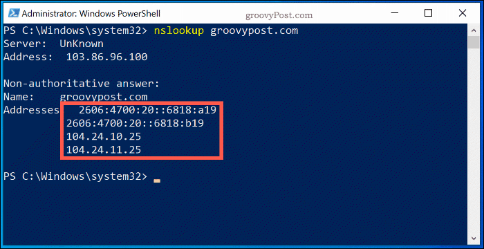 Il comando NSlookup in una finestra di Windows 10 PowerShell, che mostra le informazioni di ricerca del server dei nomi per Groovypost.com