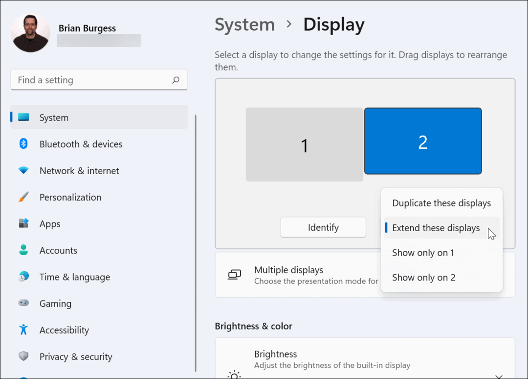 Estendi le impostazioni del monitor di visualizzazione Windows 11