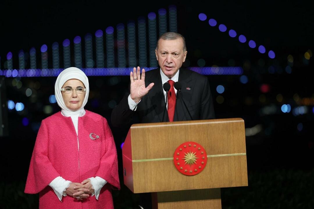 100esimo compleanno della First Lady Erdoğan. messaggio di quest'anno: "La Repubblica è la guida immutabile del nostro futuro!"