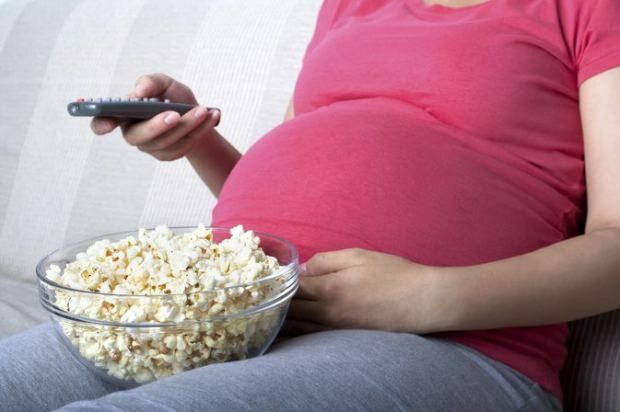 Le donne incinte possono mangiare popcorn?