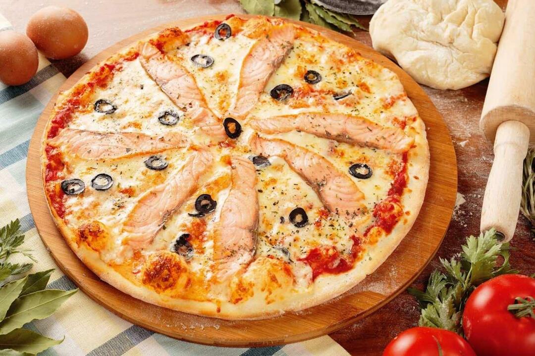 Ricetta pizza al salmone