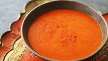 Ricetta deliziosa zuppa di peperone