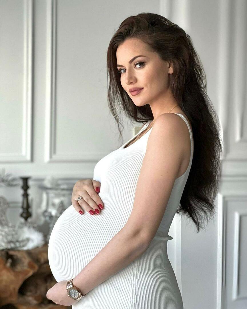 Fahriye Evcen è diventata mamma per la seconda volta