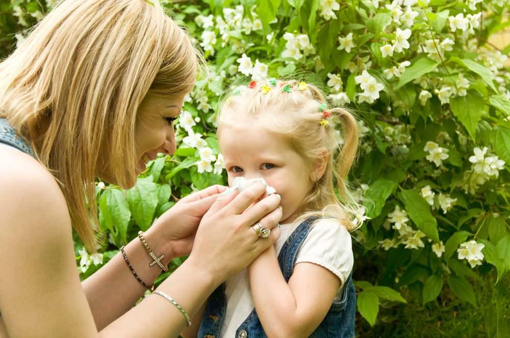 Cosa è buono per le allergie stagionali nei bambini?