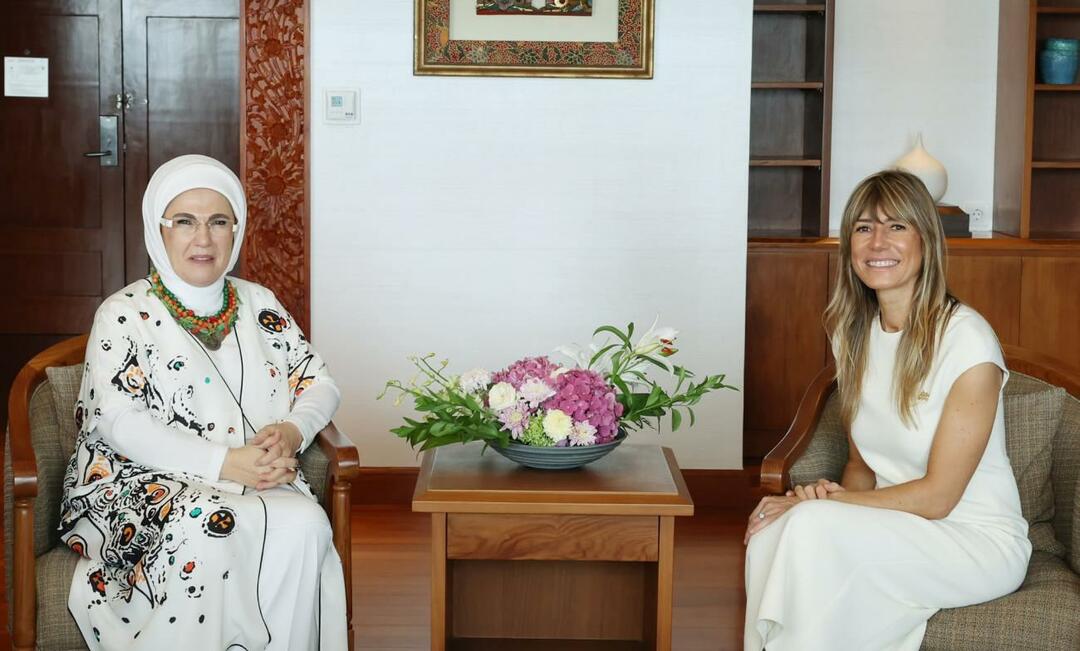 Emine Erdoğan ha incontrato le mogli dei leader a Bali