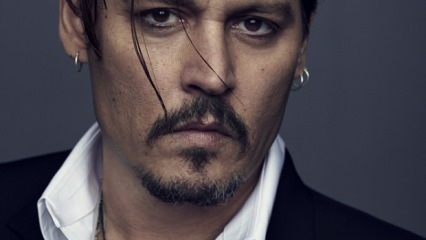 Risposta dallo scandalo violento di Johnny Depp
