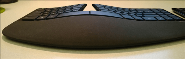 Sculpt, la nuova tastiera ultra ergonomica di Microsoft