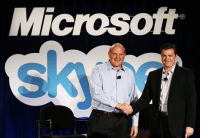 Skype ha venduto a Microsoft per 8 miliardi di dollari e Steve Ballmer sembra estatico