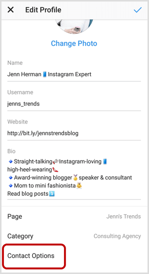 Opzioni di contatto nella schermata Modifica profilo di Instagram
