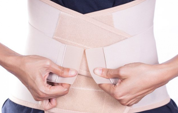 Quali sono i vantaggi del corsetto? Corsetto fuso pancia