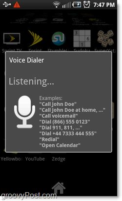 Dialer vocale che ascolta i comandi sul telefono Android