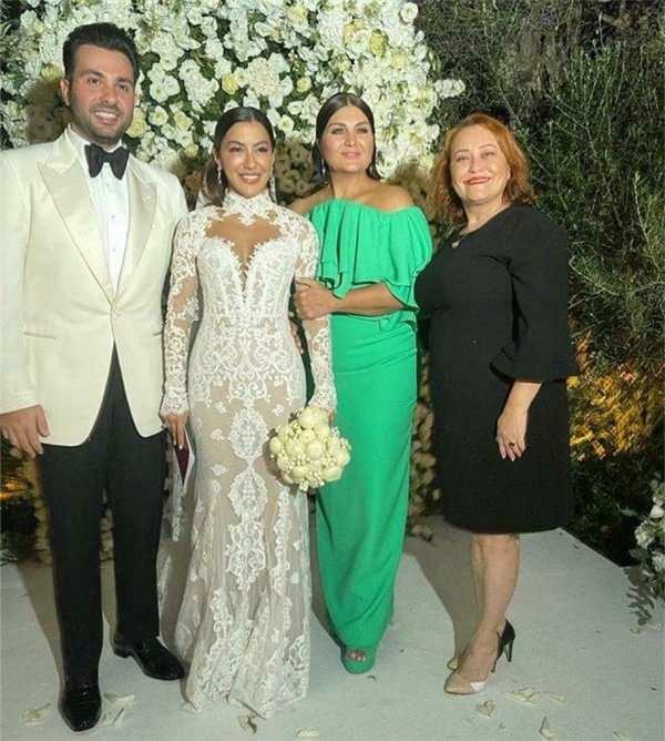 Foto del matrimonio con la sposa di Sibelcan Merve Kaya e suo figlio Engincan Ural