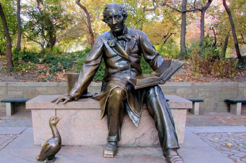 Statua di Hans Christian Andersen 