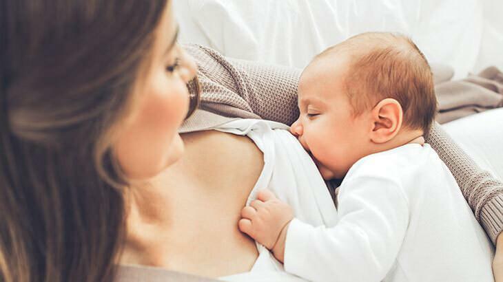 Qual è l'importanza dell'allattamento al seno