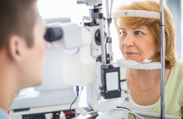 Quali sono i sintomi della pressione oculare (glaucoma)? Esiste un trattamento per la pressione oculare? Cura che fa bene alla pressione oculare ...