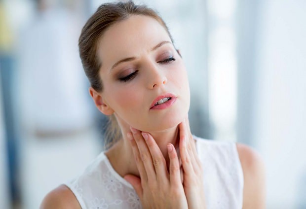 Quali sono le cause e i sintomi della secrezione nasale? Modi naturali che sono buoni per la secrezione nasale