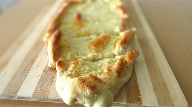 dessert di pane al formaggio