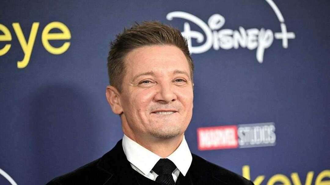 Era sotto lo spazzaneve! Prima dichiarazione di Jeremy Renner