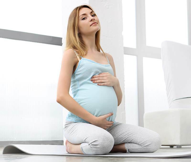 La linea ombelicale passa durante la gravidanza? Linea del ventre marrone