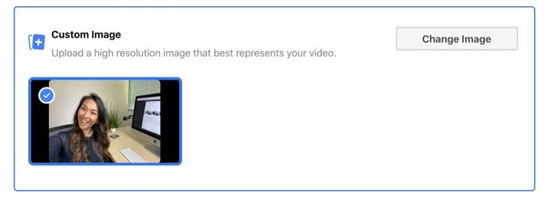 opzione per utilizzare un'immagine personalizzata per la miniatura del live streaming di Facebook