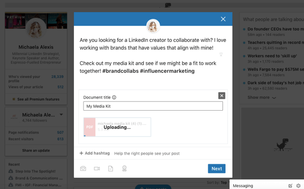 Post di condivisione di documenti LinkedIn, carica il documento nel passaggio 2 del post organico, aggiungi titolo del documento, testo e hashtag