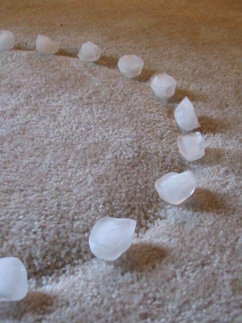 Metodi che inseriscono tracce di mobili sul tappeto