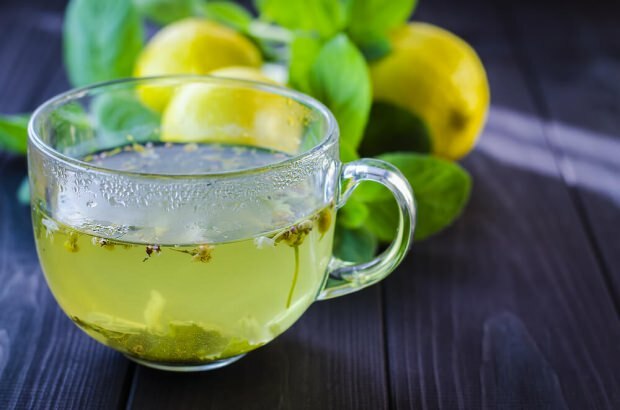 tè verde limone acqua minerale cura