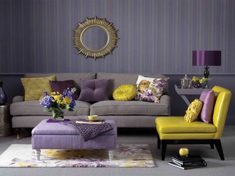 Suggerimenti moderni per la decorazione domestica con il colore viola