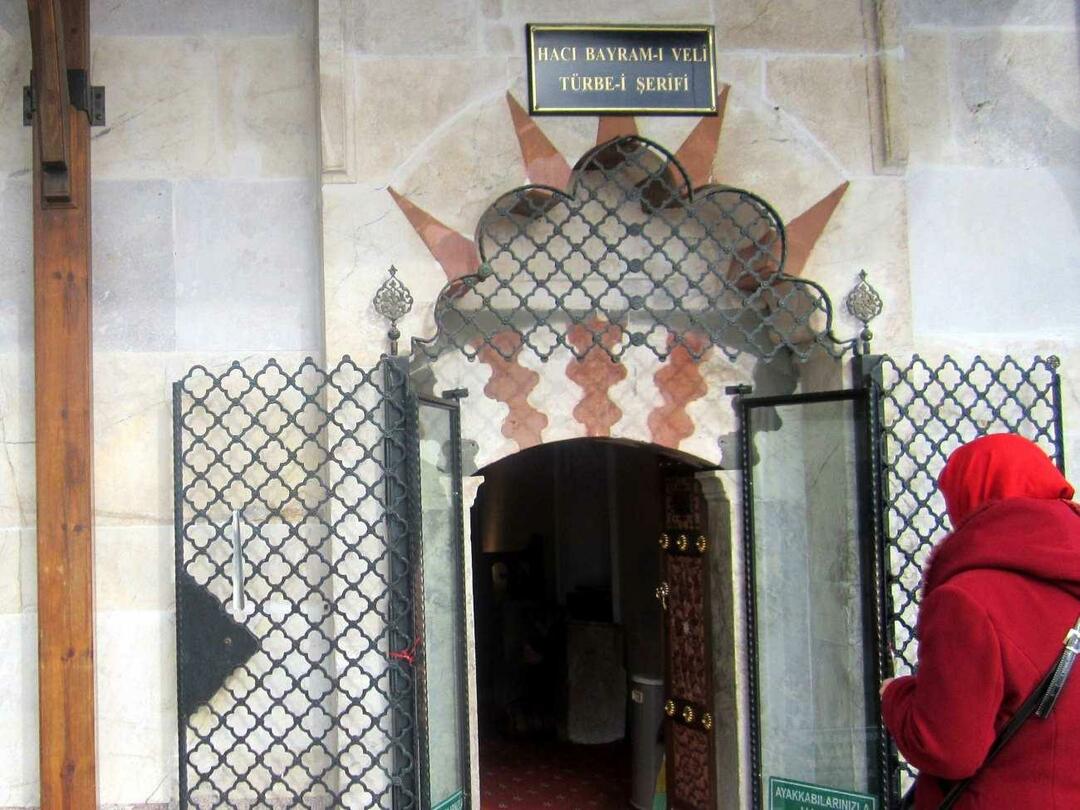 Porta della tomba di Haci Bayram-i Veli