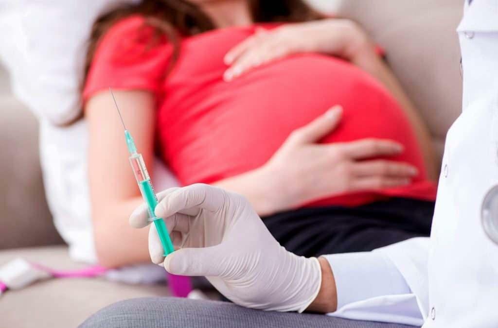 In quali mesi di gravidanza va somministrato il vaccino antinfluenzale?